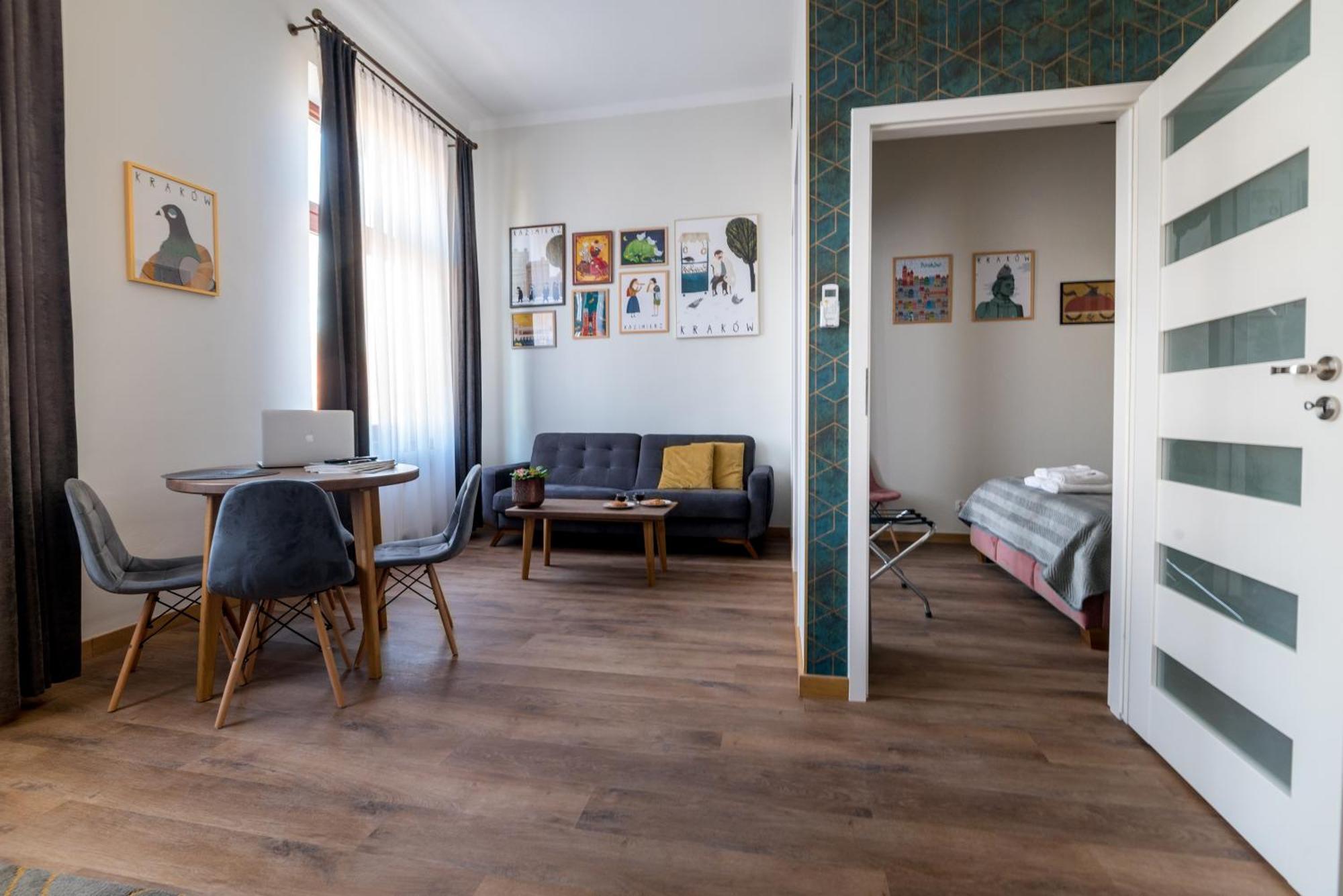 Be Happy Apartments Krakow Bagian luar foto